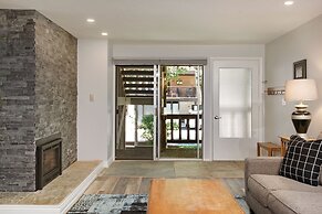 Timber Ridge Unit 2e 1 Bedroom Condo by RedAwning