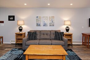 Timber Ridge Unit 2e 1 Bedroom Condo by RedAwning