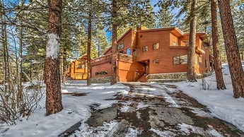 Your Roomy Northstar Retreat Awaits by RedAwning Save 10% on 3 Nights,