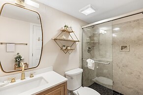 418 Linkside Drive 4 Bedroom Home by RedAwning