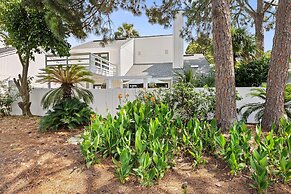 418 Linkside Drive 4 Bedroom Home by RedAwning