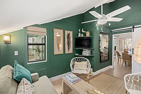 418 Linkside Drive 4 Bedroom Home by RedAwning