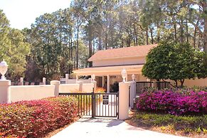 418 Linkside Drive 4 Bedroom Home by RedAwning