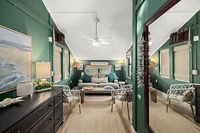 418 Linkside Drive 4 Bedroom Home by RedAwning