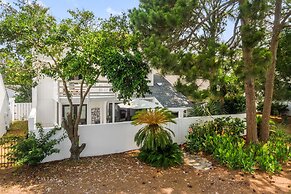 418 Linkside Drive 4 Bedroom Home by RedAwning