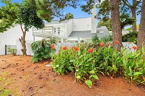 418 Linkside Drive 4 Bedroom Home by RedAwning