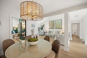 418 Linkside Drive 4 Bedroom Home by RedAwning