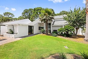 418 Linkside Drive 4 Bedroom Home by RedAwning