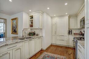 2br In The Seasons At Arrowhead-vaulted Ceilings 2 Bedroom Condo by Re