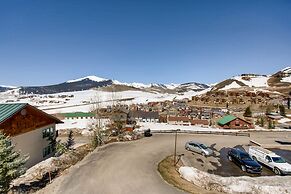 20 Hunter Hill Road, #205 - 4 Br Condo