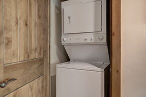 Elegant Updated 3 Bedroom Condo At One Arrowhead Place Condo by RedAwn