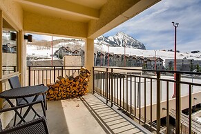 2br/2ba  With Spectacular Mountain Views 2 Bedroom Condo - No Cleaning