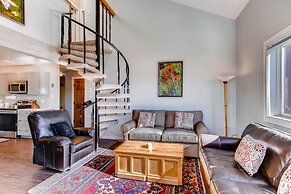 Amazing 2 Br With Balcony And Views 2 Bedroom Condo - No Cleaning Fee!