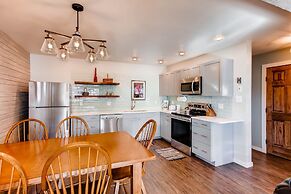 Amazing 2 Br With Balcony And Views 2 Bedroom Condo - No Cleaning Fee!