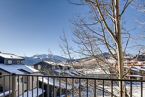 Amazing 2 Br With Balcony And Views 2 Bedroom Condo - No Cleaning Fee!