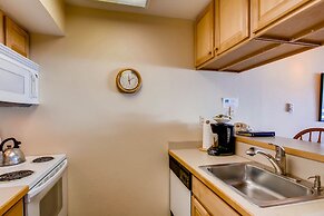 1 Br + Loft With Mountain Views 1 Bedroom Condo - No Cleaning Fee! by 