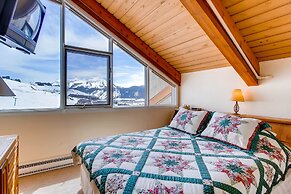 1 Br + Loft With Mountain Views 1 Bedroom Condo - No Cleaning Fee! by 