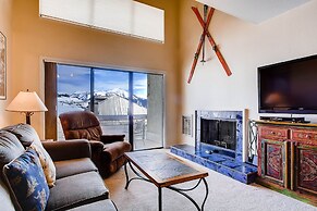 1 Br + Loft With Mountain Views 1 Bedroom Condo - No Cleaning Fee! by 
