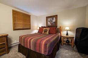 Mountain-contemporary 2 Br  2 Bedroom Condo - No Cleaning Fee! by RedA