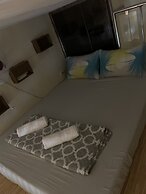 HnM Management - One Palm Tree Villas