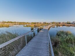 7 Boardwalk Lakeside in Cowes