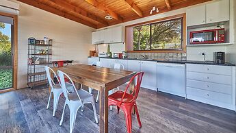 9 Boat Creek by the beach in Ventnor