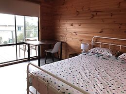 9 Boat Creek by the beach in Ventnor