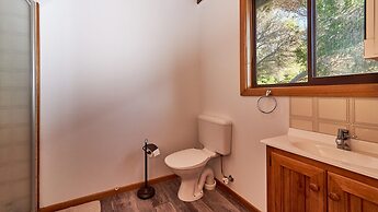 9 Boat Creek by the beach in Ventnor