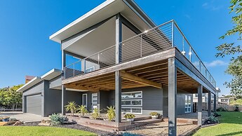 7 Graydens with views in Ventnor