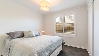 7 Graydens with views in Ventnor