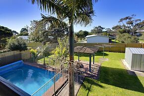 47 Anderson with Pool in Cowes