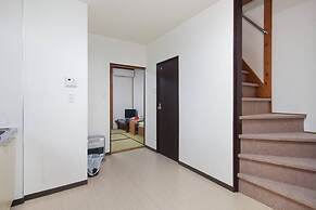 Guesthouse SAYURI HONKAN