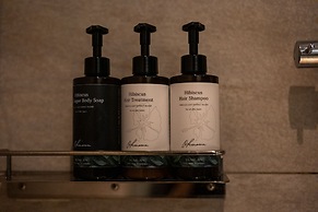 One Suite The Terrace