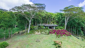 Green Cottage Chamarel