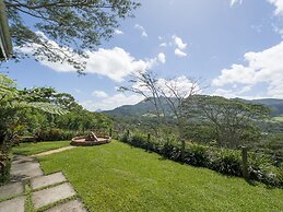 Green Cottage Chamarel