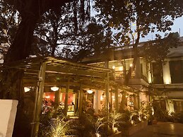 The Elgin Fairlawn Kolkata