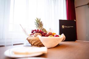 Hotel Alexander