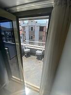 HHK Hotel Downtown