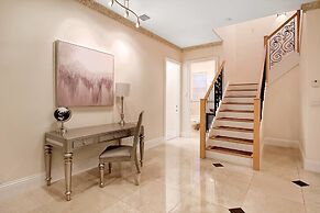 Walk to Beach Spacious Estate with Hot Tub & Game Room