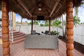 Walk to Beach Spacious Estate with Hot Tub & Game Room