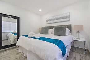 Beach Inn by DesignedVR