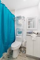 Beach Inn by DesignedVR