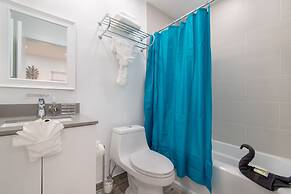 Beach Inn by DesignedVR