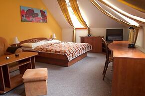 Hotel pod hradom