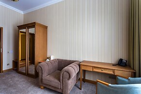 Zolotaya 7 Hotel