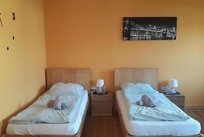 A&S Ferienwohnungen Roonstraße 7