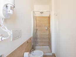 RSH Trevi Fountain Luxury Apartment