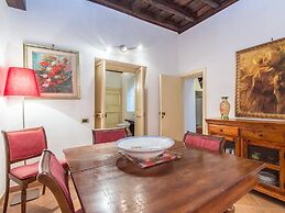 RSH Trevi Fountain Apartment 2