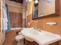 RSH Trevi Fountain Apartment 2