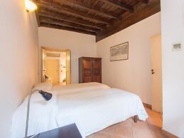 RSH Trevi Fountain Apartment 2